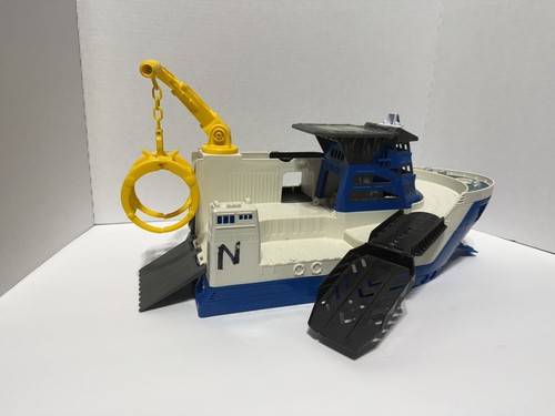 2013 Matchbox Mission Marine Rescue Shark Boat BFN57 Mattel Floats & Rolls Nice! - Picture 3 of 4