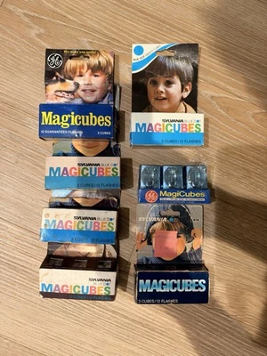 NEW Vintage MagiCubes 3 Cubes (12 Flashes)  , Bigshot 1 Box - image 1 of 4