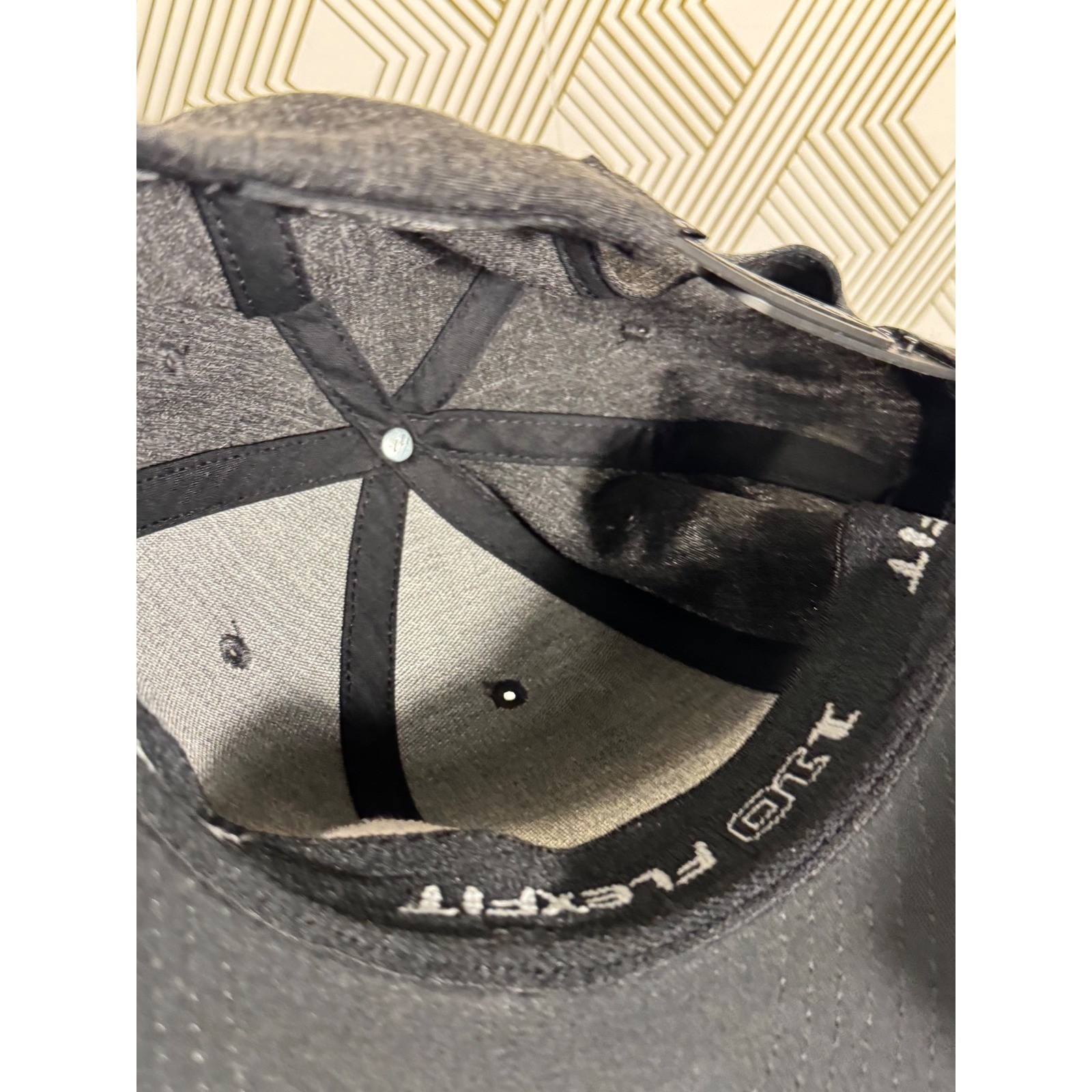 Travis Mathew Skull Patch Snapback Hat Charcoal G… - image 8