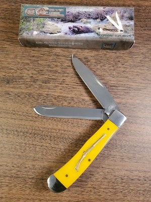 Frost Cutlery Beaver Creek Trapper 2-Blade Knife Rifle Shield Yellow BVR-508DS