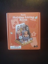 RoLife By ROBOTIME DSO28 DIY Mini-House -Holiday Living Room Ages 14yrs  Up