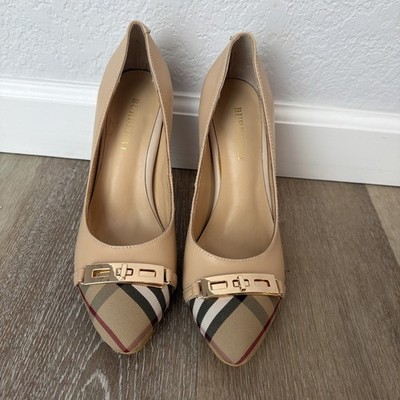 Burberry Leather Pumps in Nude Sz IT39/US8 Womens Shoes