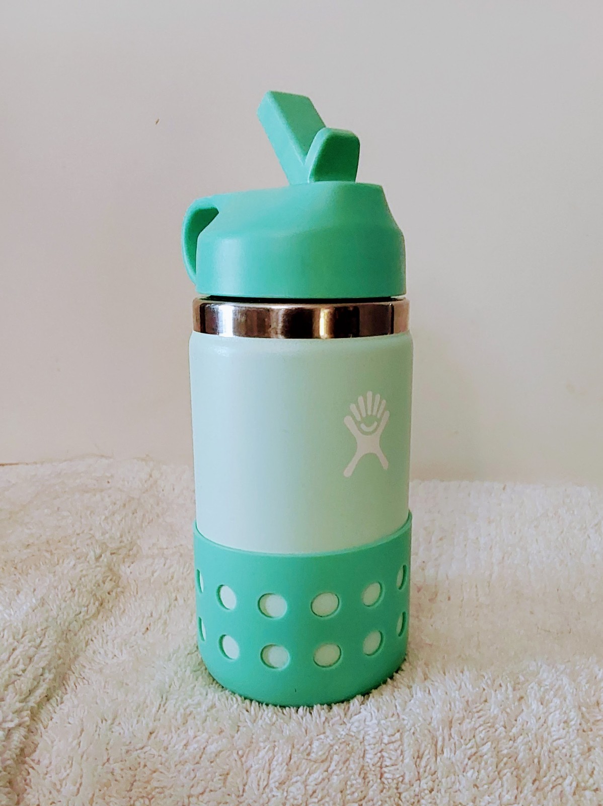 RARE "Paradise" Kids 12 oz. Hydro Flask  Straw-Cap Water Bot