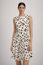 Prada White Floral Pleated Dress Size 46 US 10