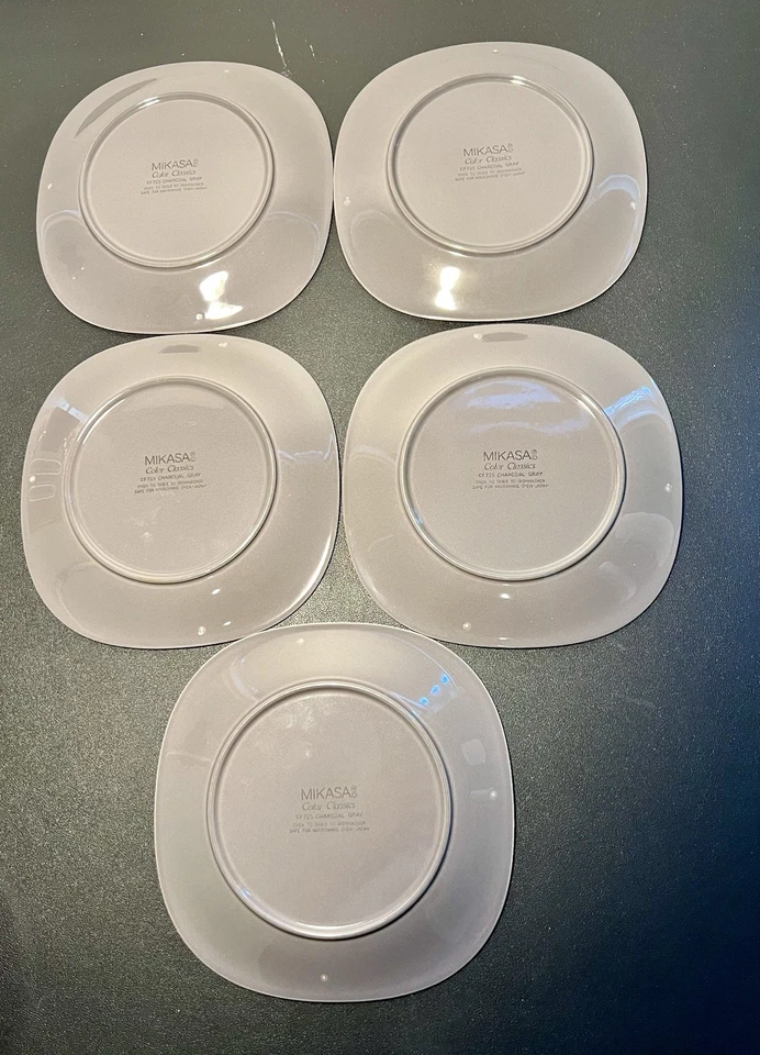 Mikasa Japan Vintage 1980s Color Classics Charcoal Gray 5 Dinner Plates, 10.5” - Image 3 of 4