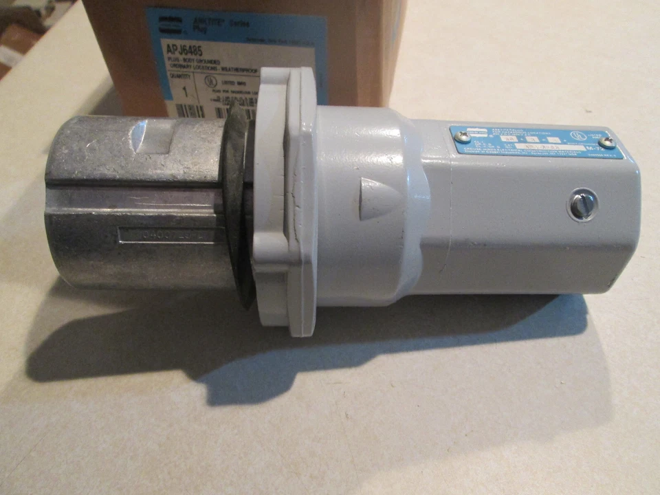 CROUSE-HINDS APJ6485 **NEW** - Image 4 of 4