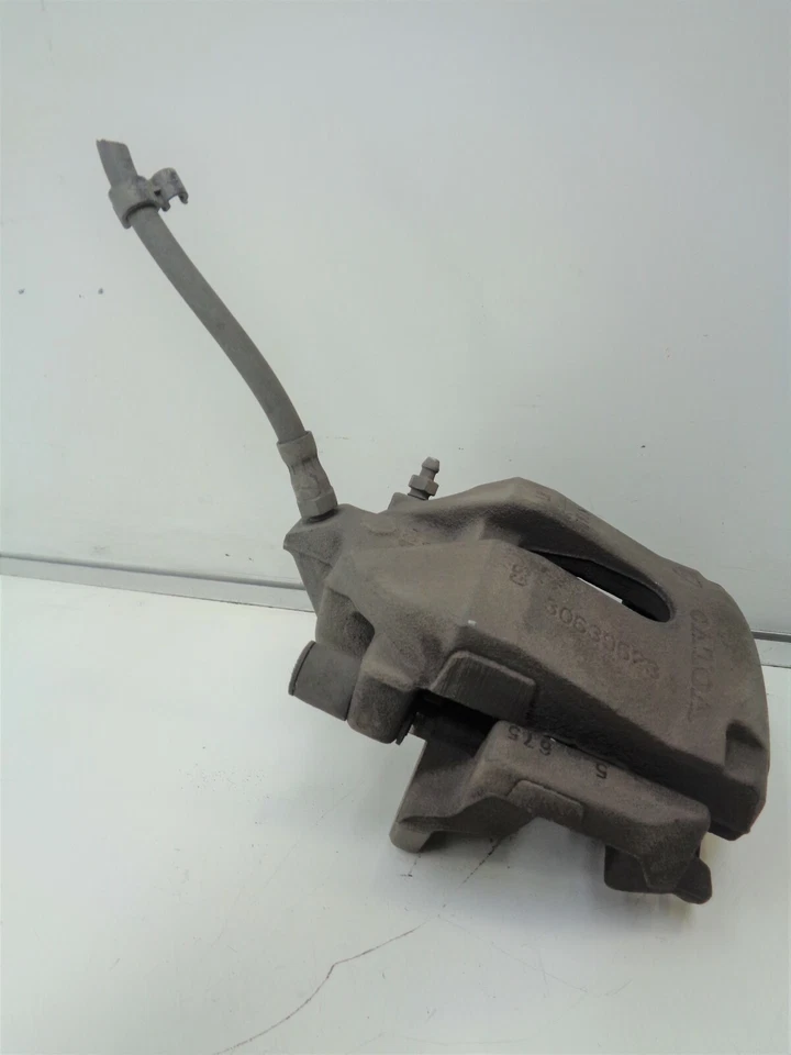 03-14 Volvo XC90 AWD Rear Left Driver Side Brake Caliper 30639523 OEM AK210302 - Image 4 of 4