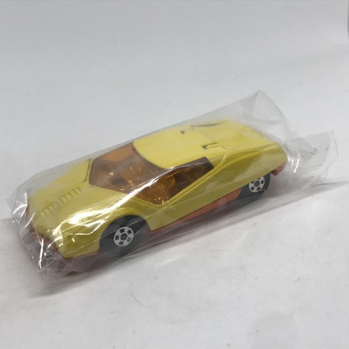 Lesney Matchbox Superfast Datsun 126X No. 33 1973 Yellow/Orange - England W/Box - Picture 14 of 23