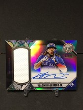 2022 Topps Chrome Club Threads Auto Vladimir Guerrero JR