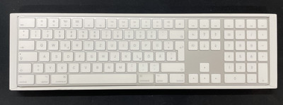 Apple Magic Keyboard mit Ziffernblock A1843 Deutsch QWERTZ Layout Open Box