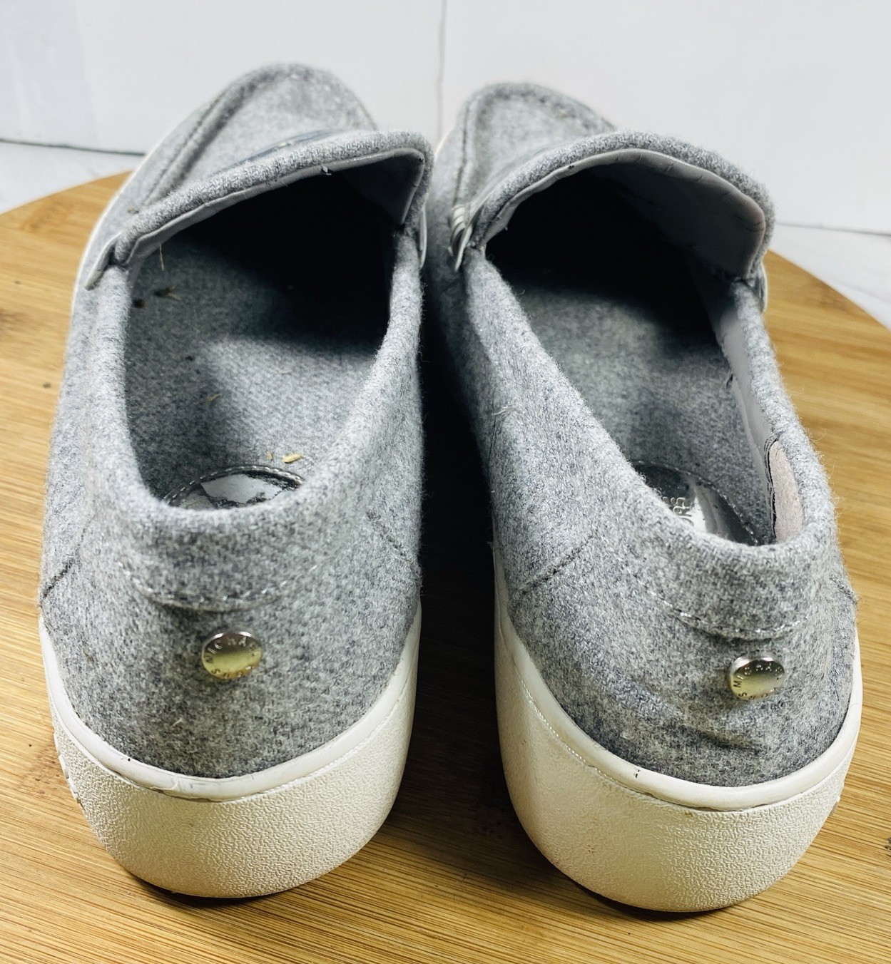 Michael Kors Women's Grey Flannel Shoes Slip-on Loafers Size 7M ( See Pic) thumbnail 5