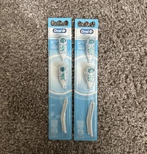 Oral-B Deep Clean Battery Powered Toothbrush Replacement Heads, 2 Count 