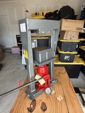 Bonny Doon Hydraulic Press Bonny Doon Hydraulic Press