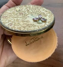 Vintage Lin Bren Courting Couple Powder Compact Mirrored Gold Tone Collectible