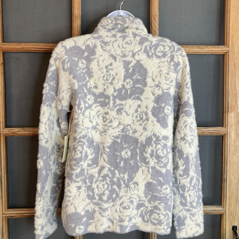 NWT Cynthia Rowley Women's Gray White Fuzzy Jacket Size XS 17x25 Nylon Blend - Image 2 of 4