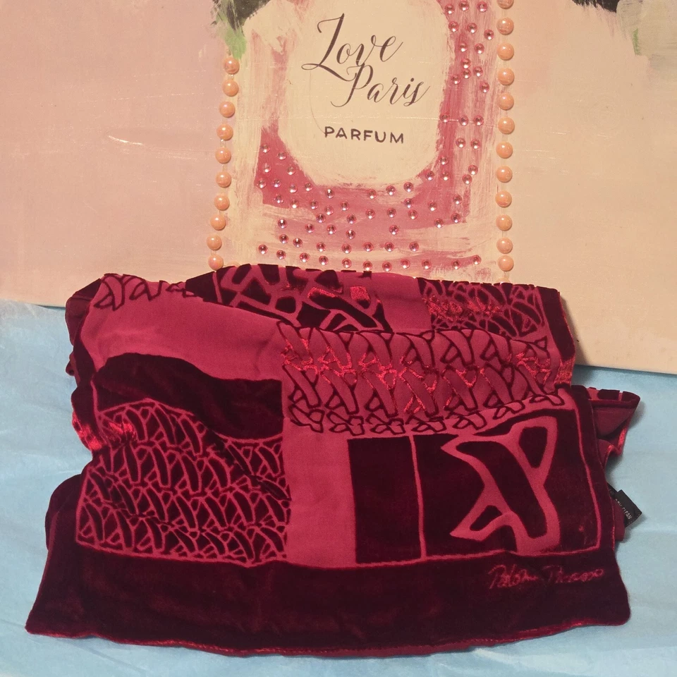 ВИНТАЖНЫЙ КРАСНЫЙ ВЕЛЮРОВЫЙ ШАРФ ОТ PALOMA PICASSO 1980 РЕДКИЙ - Изображение 2 из 4