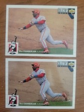 2 x 1994 Collector's Choice MLB Silver Signature Parallel & Base Wes Chamberlain