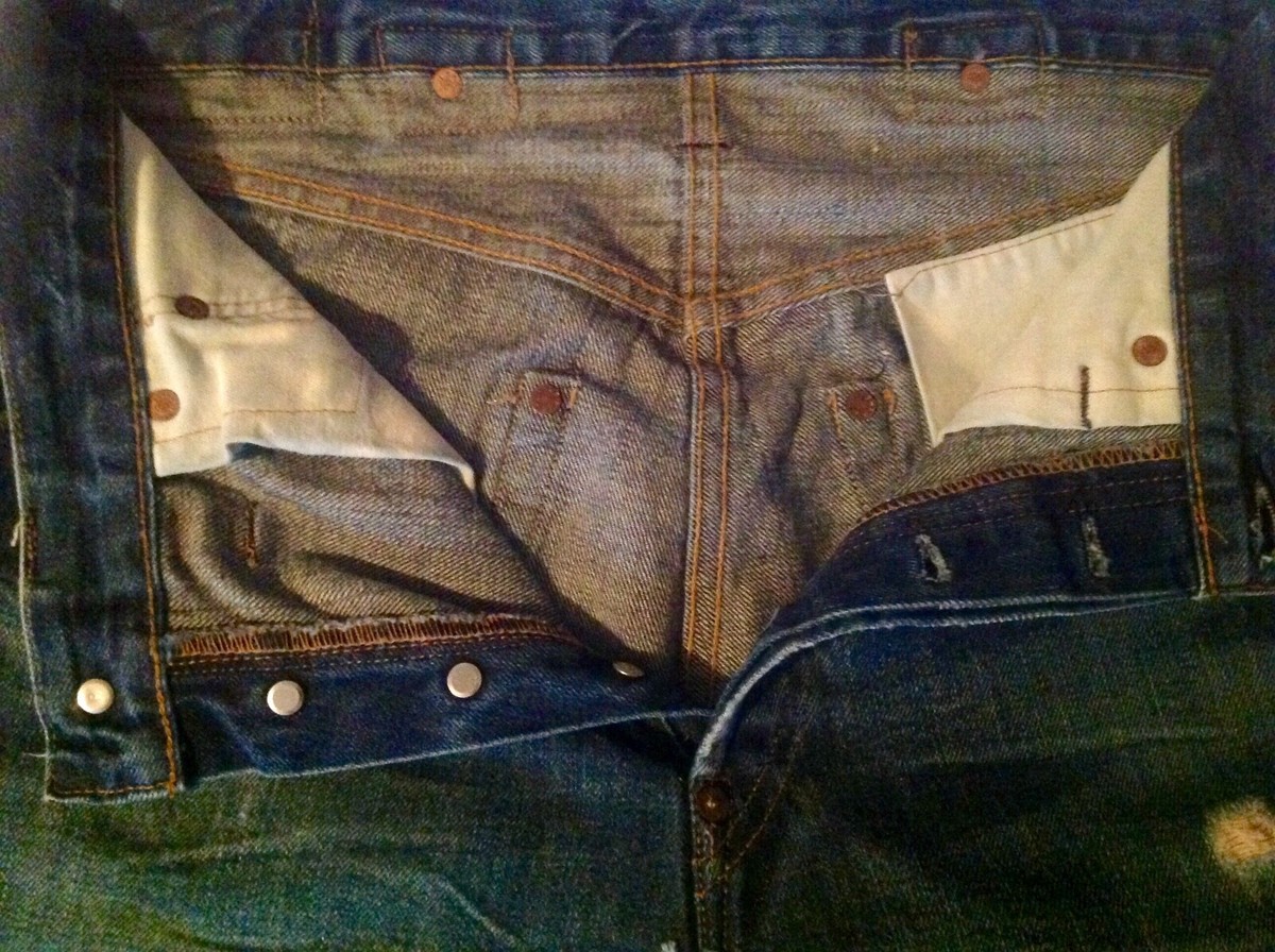 LVC Levi's 1937 501XX Button Fly Buckle Back BIG E Selvedge