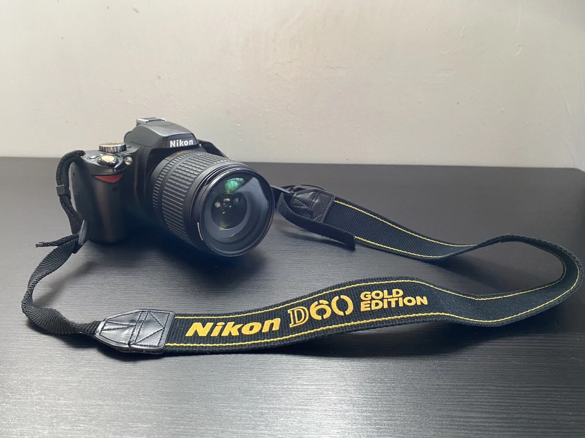Nikon D D60 10.2MP Digital SLR Camera Black Kit w AF S DX VR