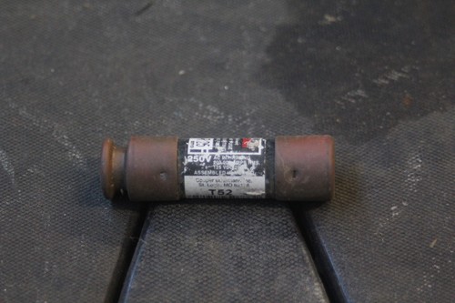 Fusetron Dual Element Time Delay Fuse FRN-R-25 - Picture 3 of 3