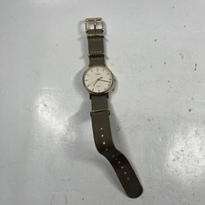 Ladies Timex Indiglo WR 30M Gold Tone Watch BROKEN