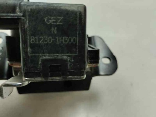 81230-1H300 SCHLOSS HECKDECKEL / 2011 / 174406 FÜR HYUNDAI IX35 2.0 CRDI - Bild 4 von 10
