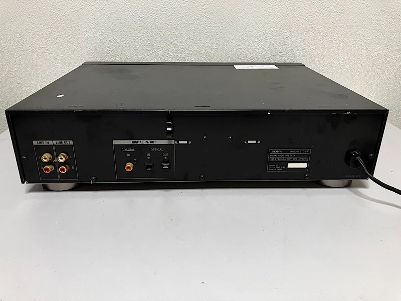 Sony DTC-690 Digital Audio Tape DAT Deck Player Recorder Free Shipping From JP - Image 4 of 4