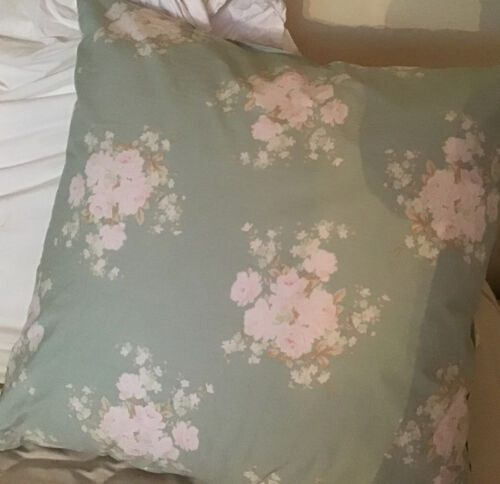 Paire D'Oreillers Personnalisés Imprimé Peau De Serpent Kravet Couture