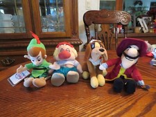 WALT DISNEY PETER PAN LOT OF 4 MINI BEAN BAG PLUSH TOYS SMEE, CAPTAIN HOOK, NANA