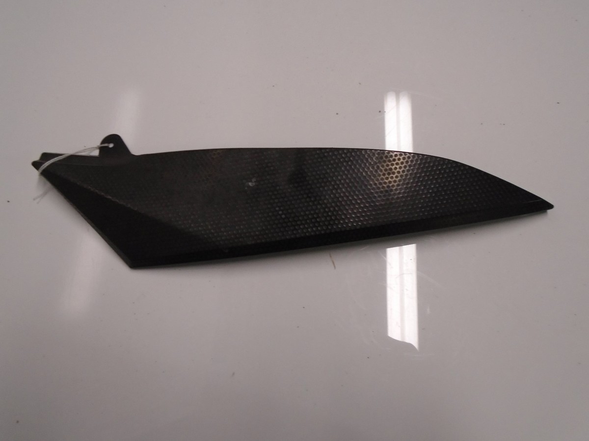 YAMAHA YZF R1 04 - 06 OEM RIGHT TANK INLAY 5VY-24139 | eBay