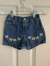 Sonoma Girl  s Denim Shorts With Daisy Print Size 5