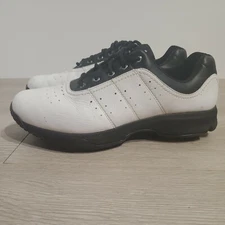 Adidas Traxion Golf Shoes #791003 Mens Size 8.5 US Soft Spikes