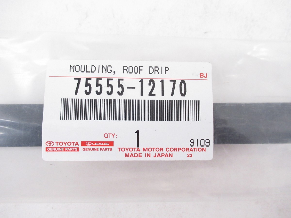 Genuine OEM Toyota 75555-12170 Driver Side Drip Molding 2016-2018