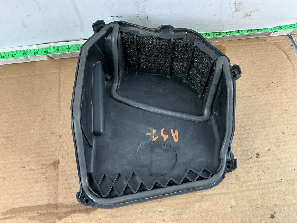 BMW 535I xDrive 2011-2016 soplador de climatización cubierta de carcasa del motor 9216222 OEM Foto 2 de 4