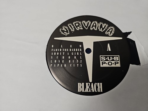 Nirvana - Bleach 2000 Reissue - Sub Pop - Small Bar Code - VINYL RECORD - 第 3/4 張圖片