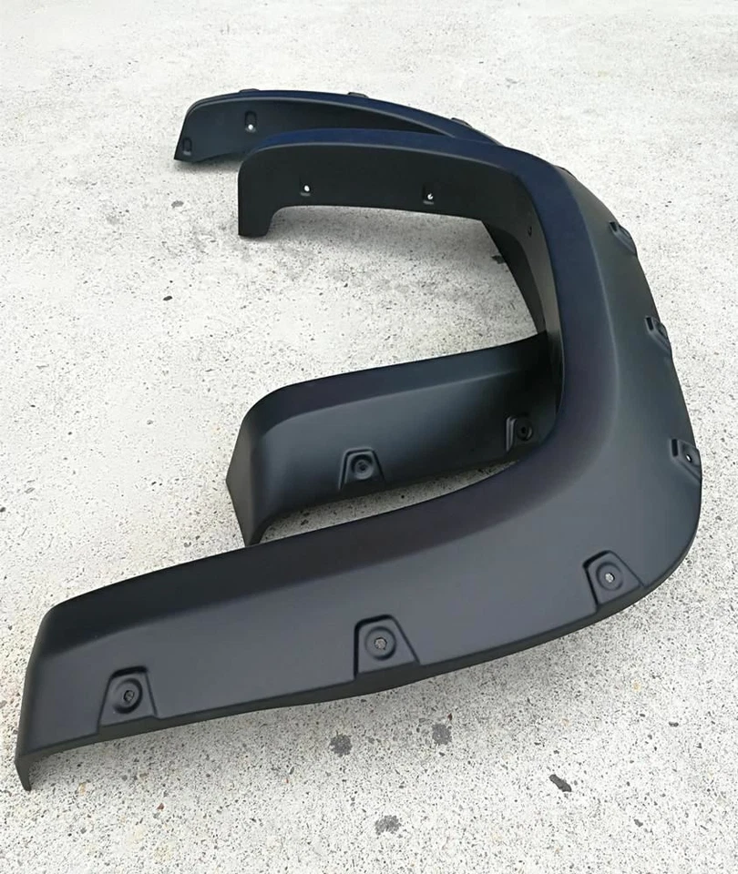 Guardabarros estilo bolsillo para Volkwagen Amarok 2010-2020 delantero 2 piezas Foto 4 de 4