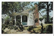 Vintage Postcard Picturing Helen Keller's Birthplace, Tuscumbia, Ala.