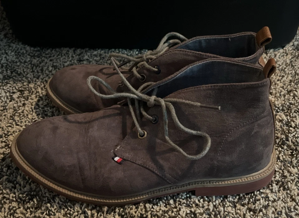 Tommy Hilfiger Michael Chuf8 Niños Gris Gamuza Botas Talla 4 Foto 4 de 4