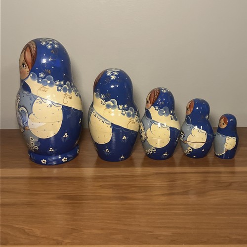 Vintage Hand Painted Russian Matryoshka 5 Piece Set 7”Nesting Dolls - Picture 7 of 12