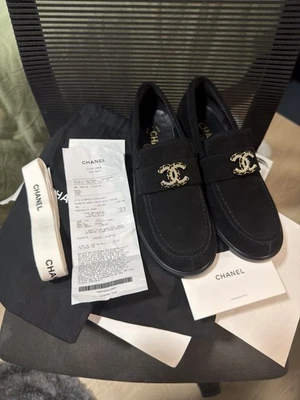 Chanel - Mocassins Suede Kidskin Beige Fashion ( Taille 37) , Paire Velours - Photo 1/4
