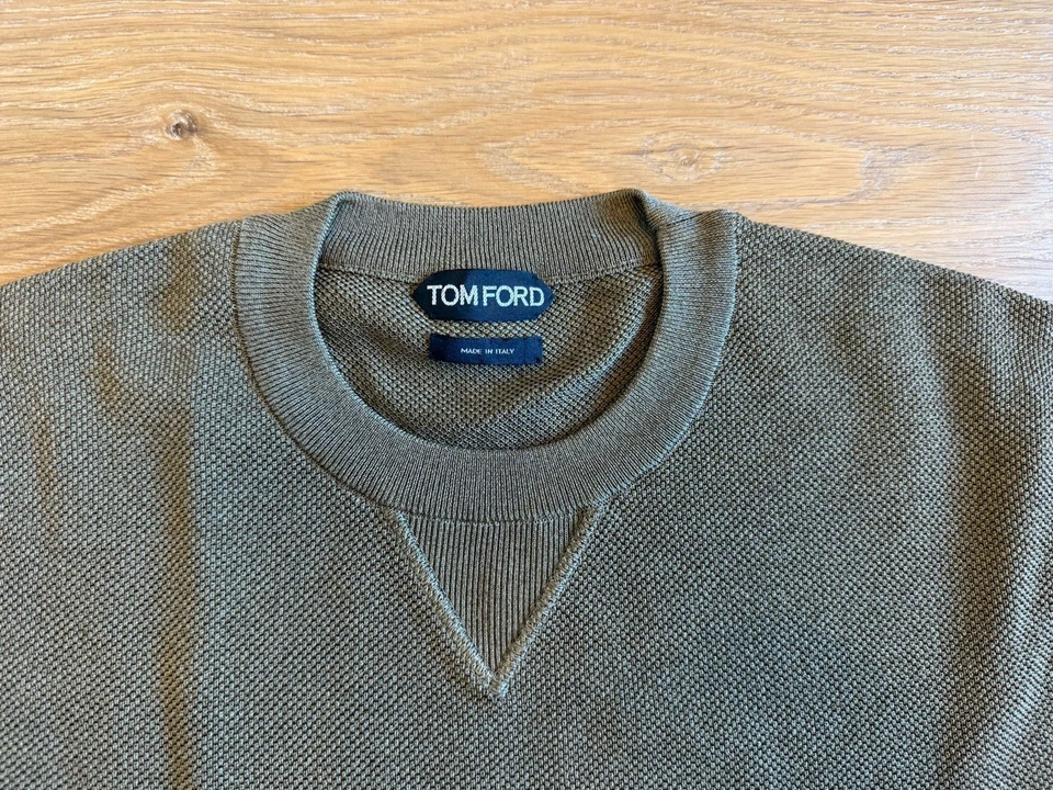 Suéter ajustado ligero Tom Ford. Nuevo. Talla grande (50) Foto 2 de 4