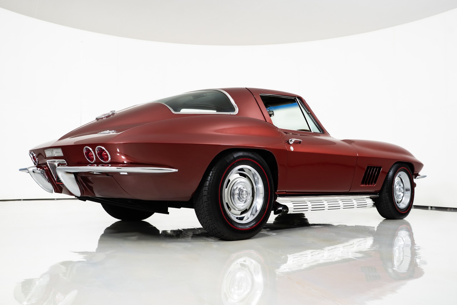 1967 Marlboro Maroon Chevrolet Corvette   | C2 Corvette Photo 6
