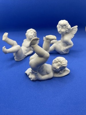 Vintage Wagner & Apel Porzellan German Porcelain Cherubs Figurine S/3 Playful,