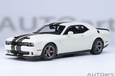 Dodge Challenger SRT Superstock 2023 Knuckle White in 1:18 scale by AUTOart