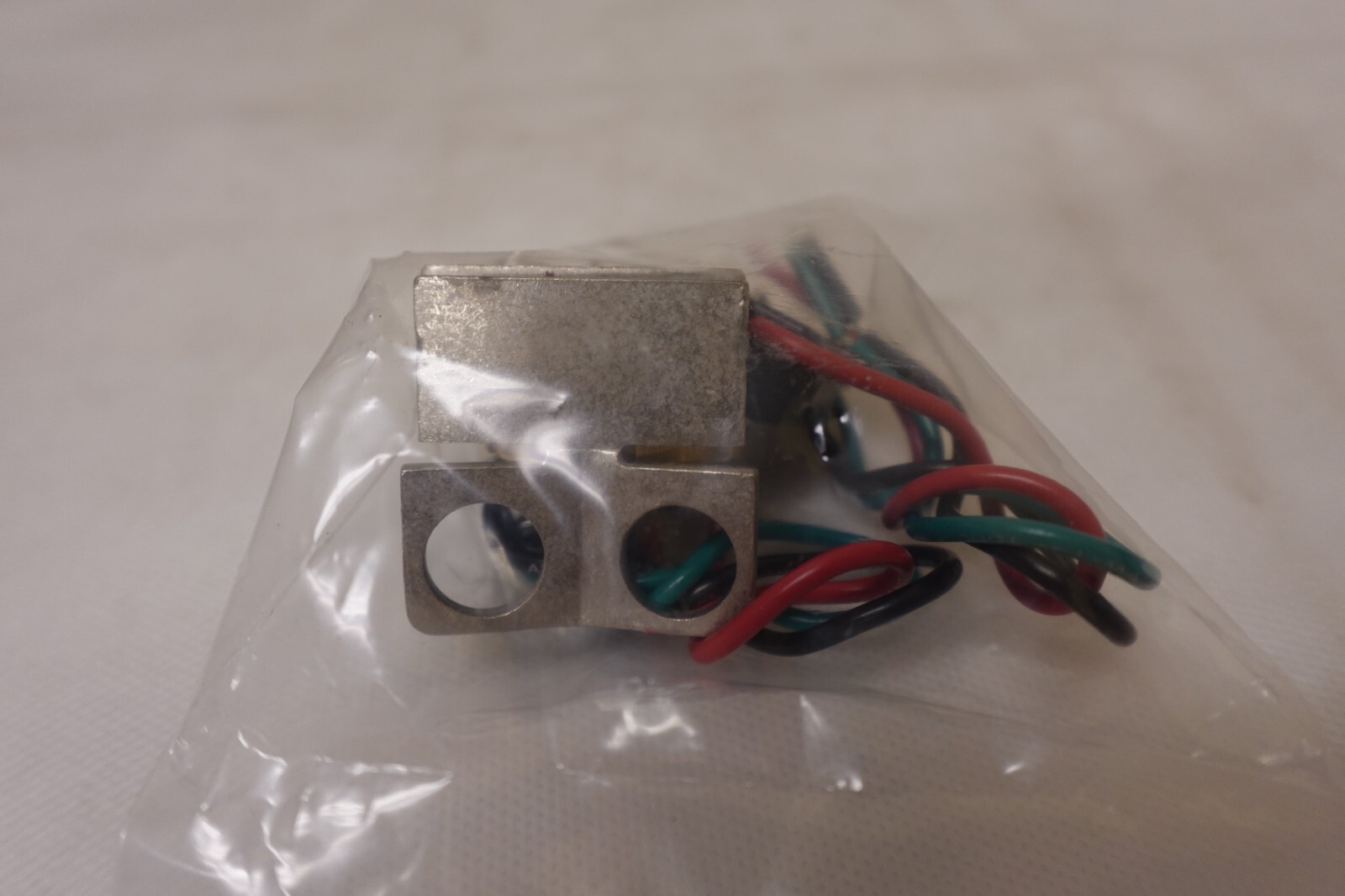 RCI 960RO-MO-MOx28 Aluminum Keyswitch SPDT 2x Momentary Action Standard 3" W