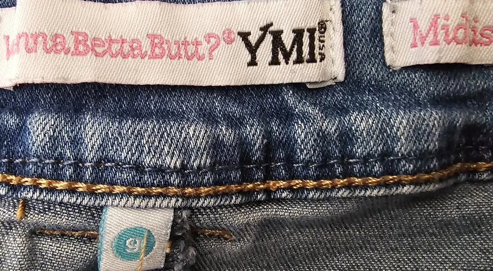 YMI Juniors Womens Shorts Size 9 Blue Jean - Image 2 of 4