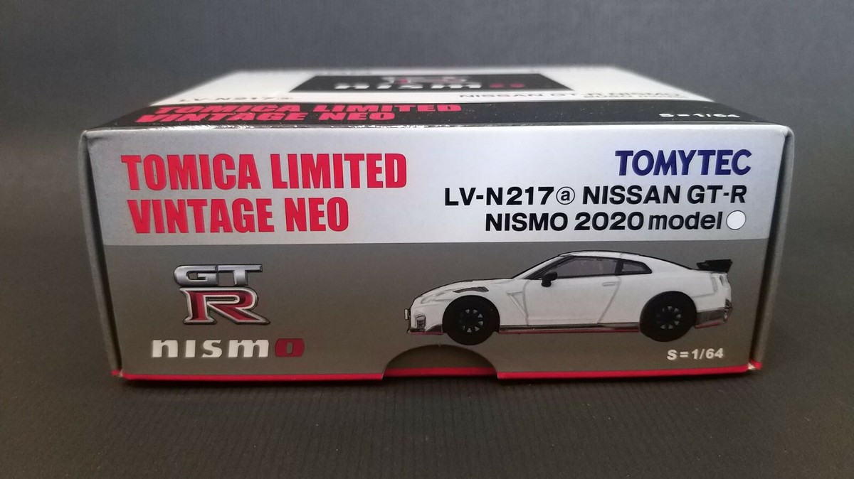 TOMICA LIMITED VINTAGE NEO NISSAN GT-R NISMO 2020 model N217a 1/64