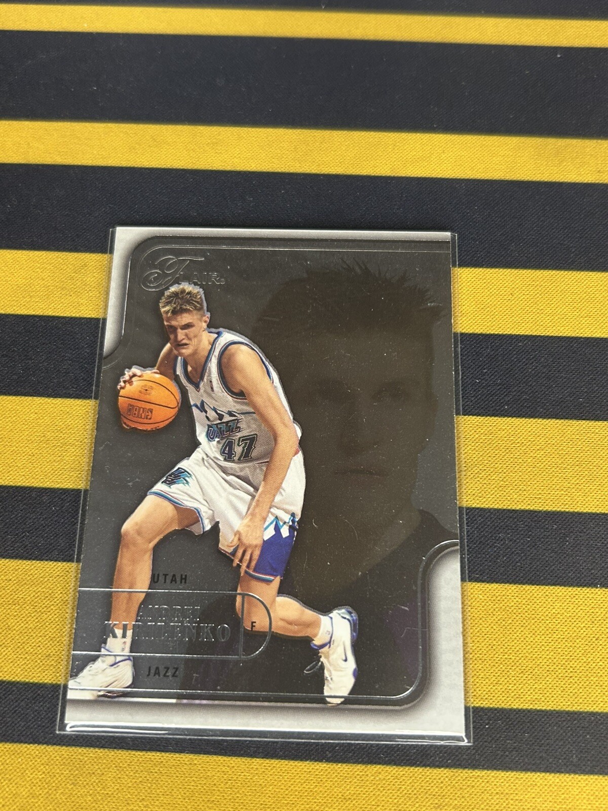 2003-04 Flair - #13 Andrei Kirilenko