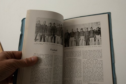 Lewis and Clark High School (F5R-26) Yearbook January 1936 Spokane Washington - Picture 7 of 12