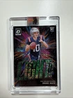 2024 Panini Donruss Optic - Light It Up Drake Maye #7 (RC) DRAGON SCALE /24